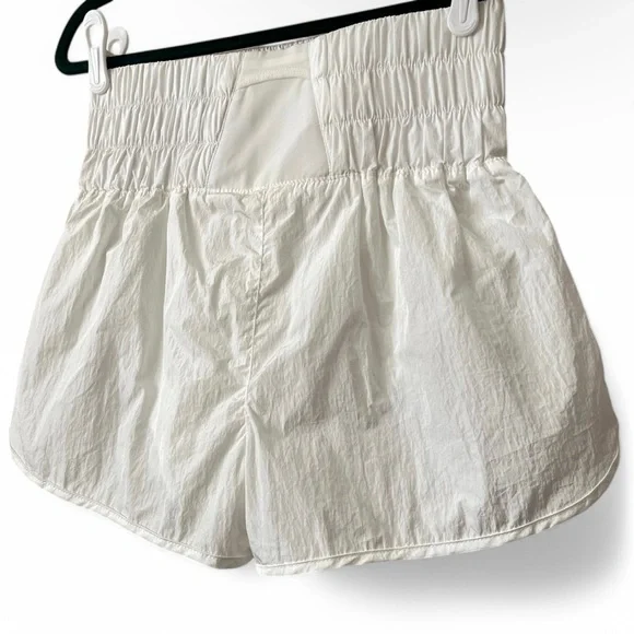 FP Movement Way Home Shorts Athletic Size Medium Optic White Runners Gym - Picture 9 of 13